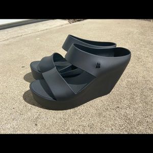 Melissa Wedge Slide Sandals Size 5